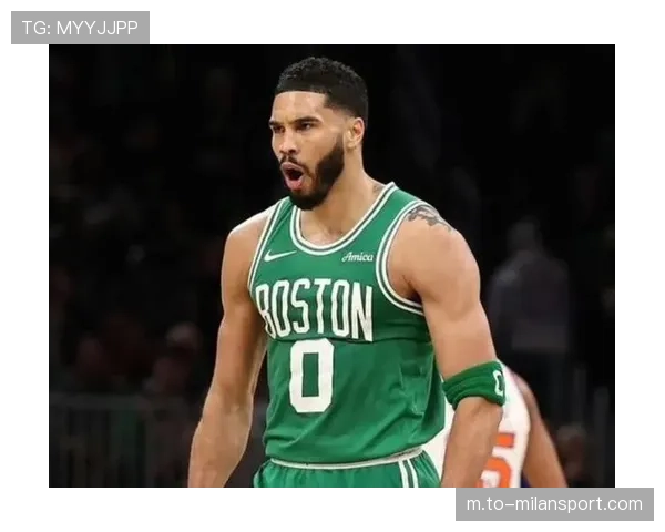 杰森·塔图姆复出首秀对阵独行侠 凯尔特人锋线核心回归提升攻防实力 杰森·塔图姆复出首秀对阵独行侠 凯尔特人锋线核心回归提升攻防实力